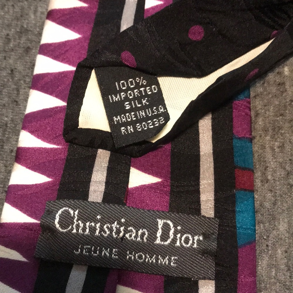 Vintage Christian Dior tie - Picture 3 of 4